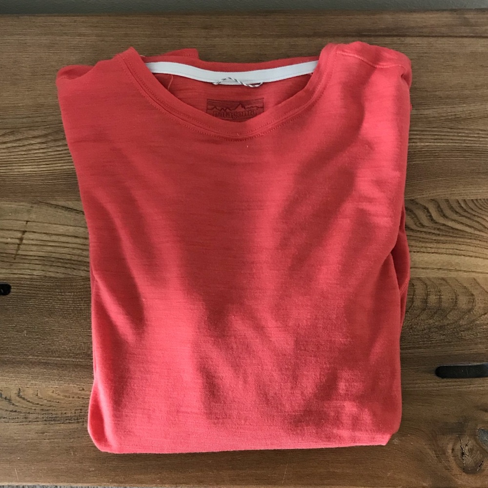 NWOT PATAGONIA 🏔 Long Sleeve Shirt in Coral - Picture 2 of 6